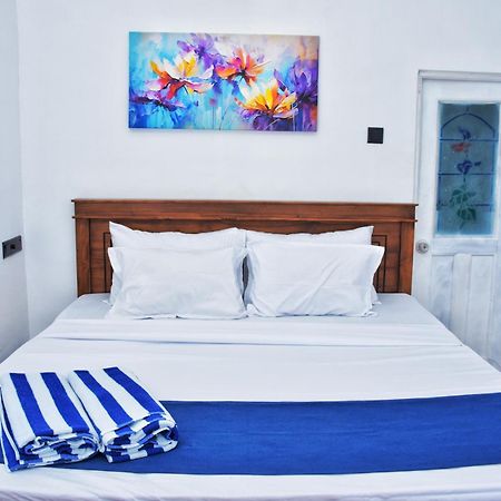 French Garden Regish Guest House Trincomalee Exteriör bild